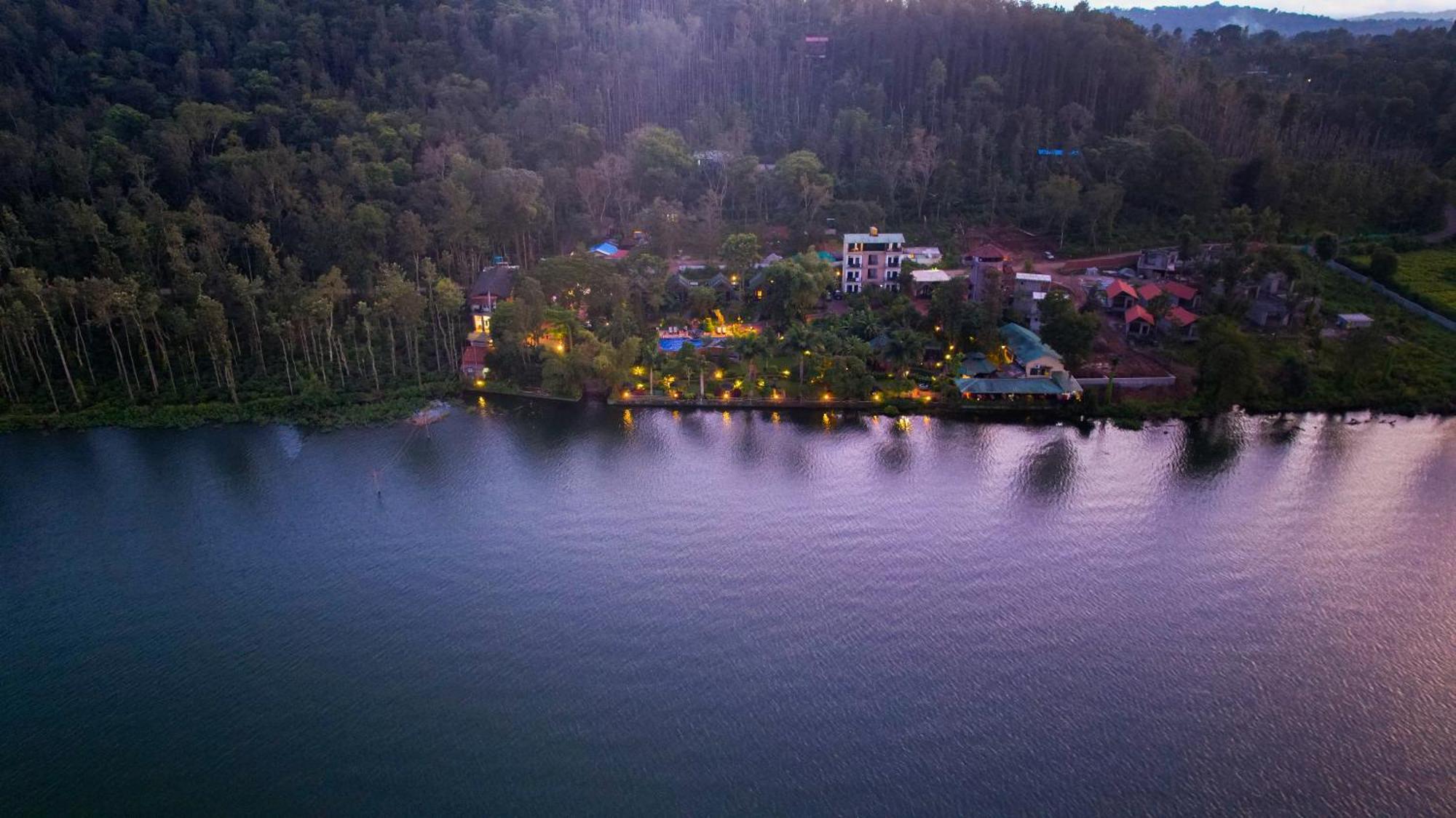 Coorg Jungle Camp Backwater Resort Suntikoppa Exterior foto