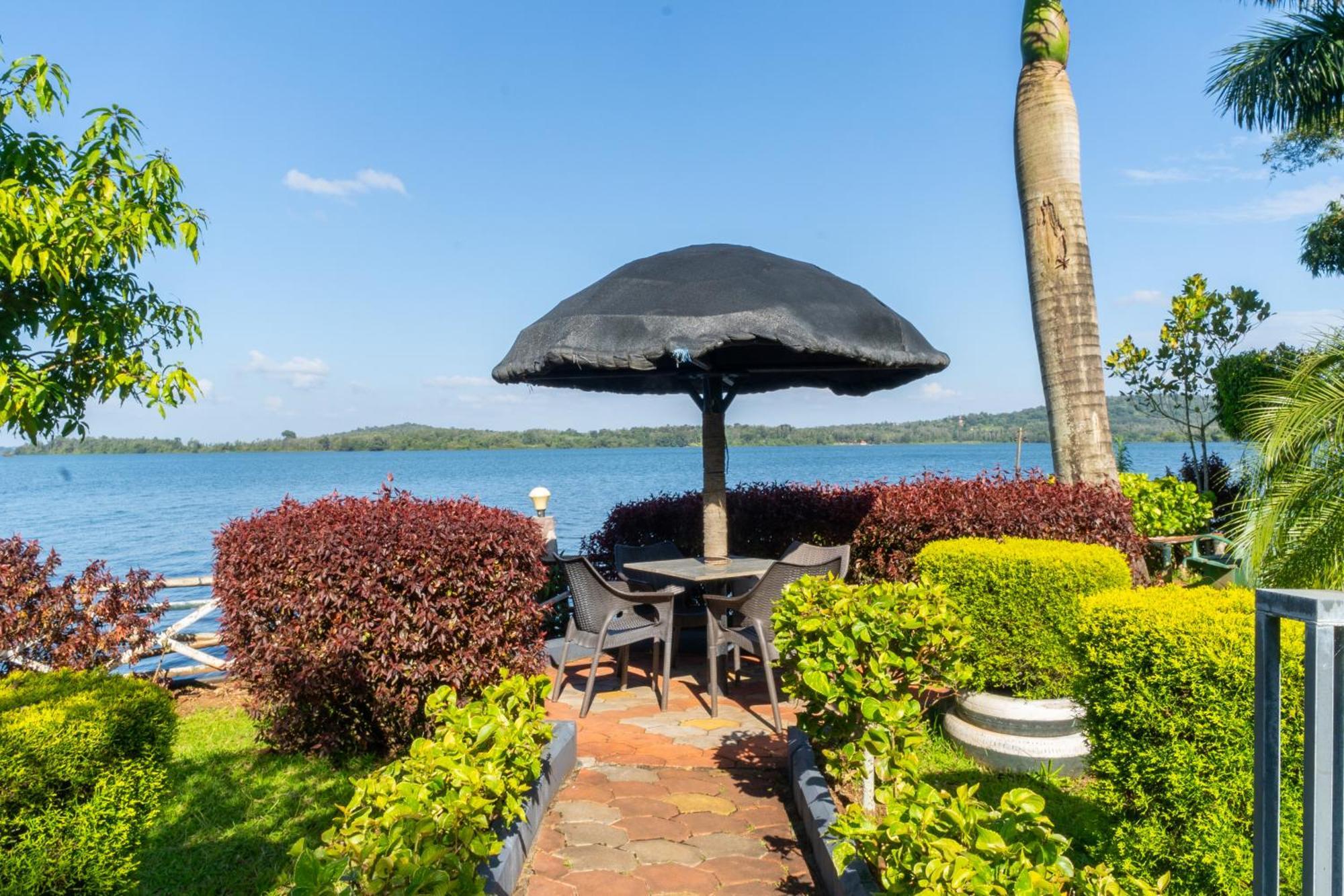 Coorg Jungle Camp Backwater Resort Suntikoppa Exterior foto