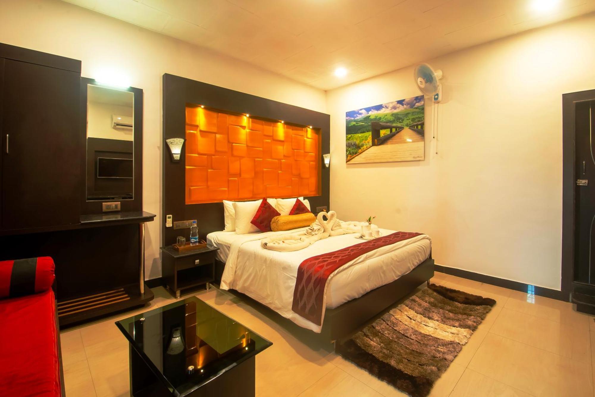 Coorg Jungle Camp Backwater Resort Suntikoppa Exterior foto